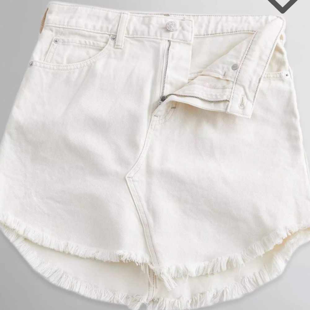 White denim skirt